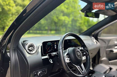 Внедорожник / Кроссовер Mercedes-Benz GLA-Class 2020 в 