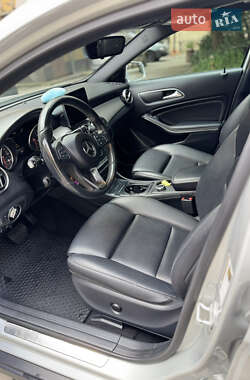 Внедорожник / Кроссовер Mercedes-Benz GLA-Class 2017 в 