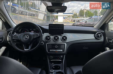 Внедорожник / Кроссовер Mercedes-Benz GLA-Class 2018 в 