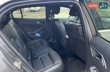 Внедорожник / Кроссовер Mercedes-Benz GLA-Class 2015 в 