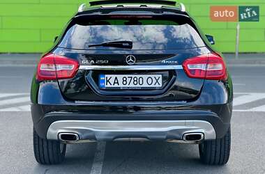 Внедорожник / Кроссовер Mercedes-Benz GLA-Class 2016 в 