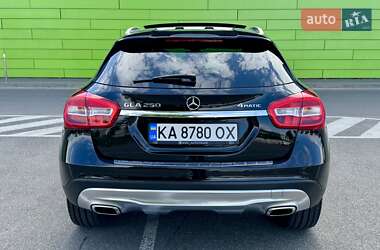 Внедорожник / Кроссовер Mercedes-Benz GLA-Class 2016 в 