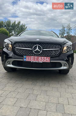 Mercedes-Benz GLA-Class 2015 Mercedes-Benz GLA-Class 2015