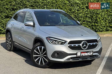 Внедорожник / Кроссовер Mercedes-Benz GLA-Class 2020 в 