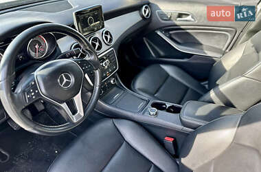 Внедорожник / Кроссовер Mercedes-Benz GLA-Class 2014 в 