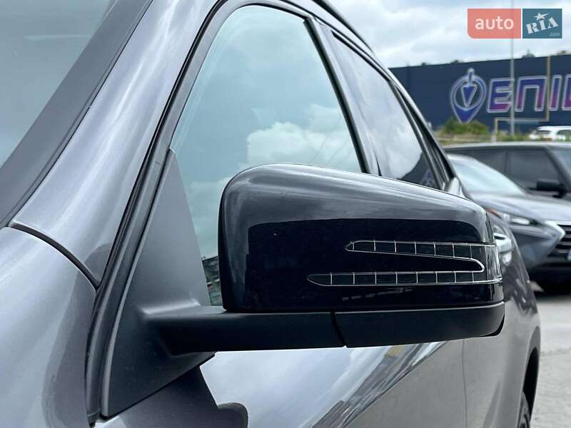Позашляховик / Кросовер Mercedes-Benz GLA-Class 2019 в Львові