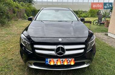 Внедорожник / Кроссовер Mercedes-Benz GLA-Class 2015 в 