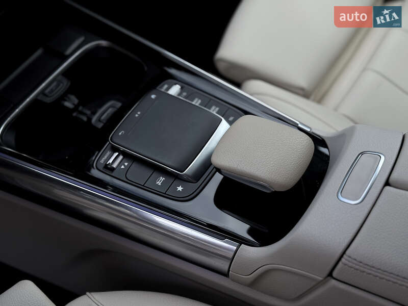 Позашляховик / Кросовер Mercedes-Benz GLA-Class 2020 в Києві