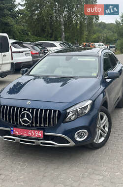 Позашляховик / Кросовер Mercedes-Benz GLA-Class 2018 в 