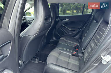 Внедорожник / Кроссовер Mercedes-Benz GLA-Class 2017 в 