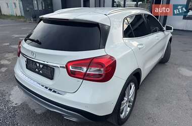 Внедорожник / Кроссовер Mercedes-Benz GLA-Class 2016 в 