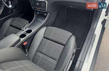 Внедорожник / Кроссовер Mercedes-Benz GLA-Class 2016 в 