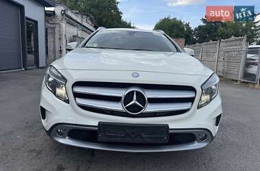 Внедорожник / Кроссовер Mercedes-Benz GLA-Class 2016 в 