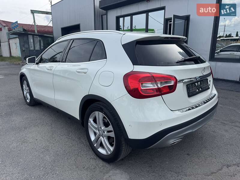 Внедорожник / Кроссовер Mercedes-Benz GLA-Class 2016 в Тернополе