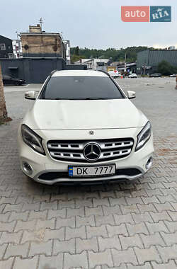 Mercedes-Benz GLA-Class 2017 Mercedes-Benz GLA-Class 2017