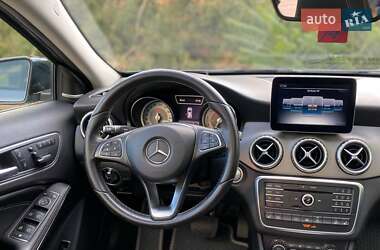 Внедорожник / Кроссовер Mercedes-Benz GLA-Class 2016 в 