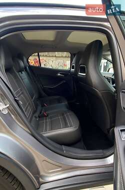 Внедорожник / Кроссовер Mercedes-Benz GLA-Class 2016 в 