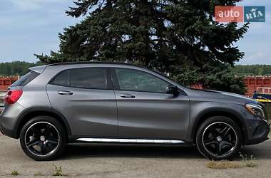 Внедорожник / Кроссовер Mercedes-Benz GLA-Class 2016 в 