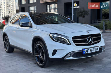 Внедорожник / Кроссовер Mercedes-Benz GLA-Class 2014 в Киеве