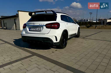 Внедорожник / Кроссовер Mercedes-Benz GLA-Class 2018 в 