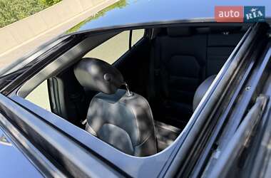 Внедорожник / Кроссовер Mercedes-Benz GLA-Class 2014 в 