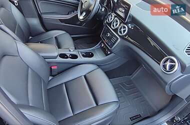 Внедорожник / Кроссовер Mercedes-Benz GLA-Class 2016 в 