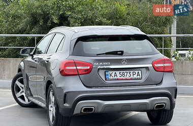 Внедорожник / Кроссовер Mercedes-Benz GLA-Class 2015 в 