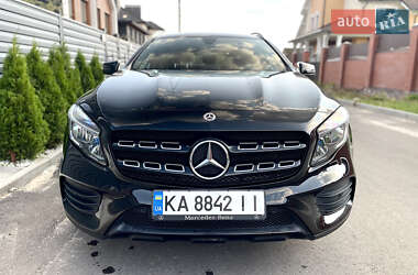 Внедорожник / Кроссовер Mercedes-Benz GLA-Class 2016 в 