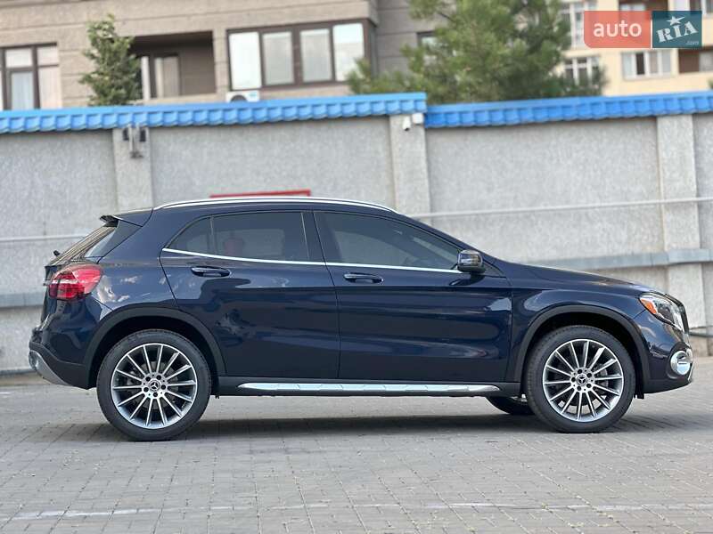 Позашляховик / Кросовер Mercedes-Benz GLA-Class 2019 в Одесі