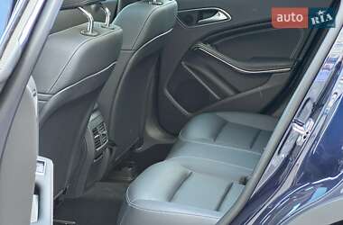 Внедорожник / Кроссовер Mercedes-Benz GLA-Class 2019 в 