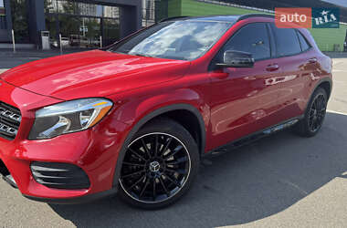 Mercedes-Benz GLA-Class 2019