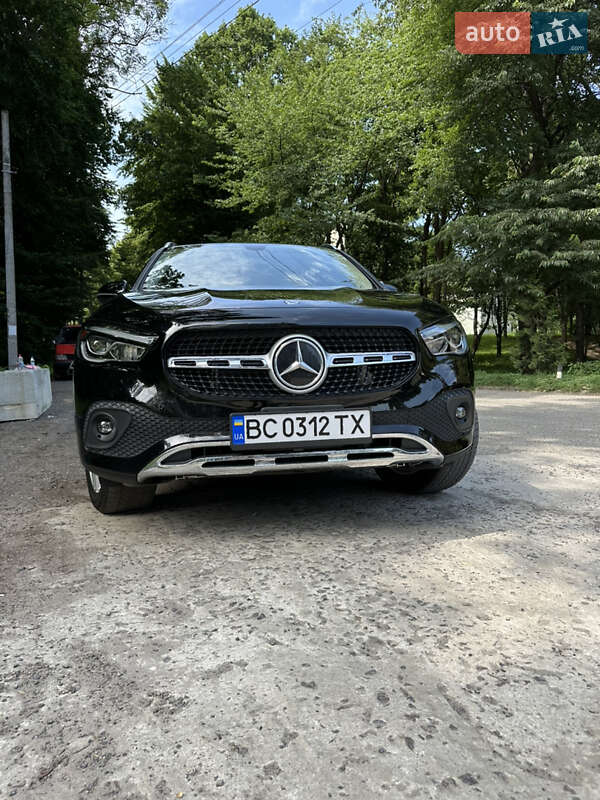 Внедорожник / Кроссовер Mercedes-Benz GLA-Class 2021 в Львове