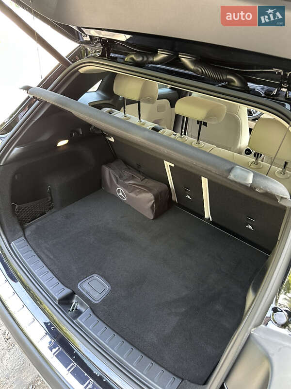 Внедорожник / Кроссовер Mercedes-Benz GLA-Class 2021 в Львове