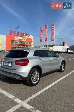 Внедорожник / Кроссовер Mercedes-Benz GLA-Class 2014 в 