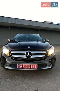 Внедорожник / Кроссовер Mercedes-Benz GLA-Class 2016 в 