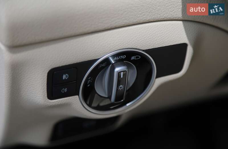 Внедорожник / Кроссовер Mercedes-Benz GLA-Class 2016 в Харькове