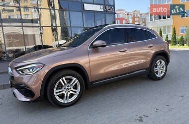 Внедорожник / Кроссовер Mercedes-Benz GLA-Class 2022 в 