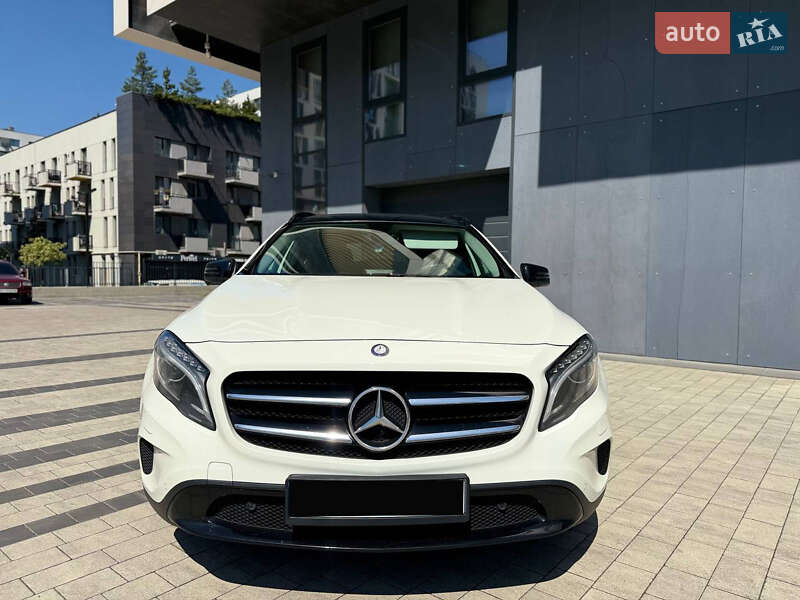 Внедорожник / Кроссовер Mercedes-Benz GLA-Class 2015 в Львове