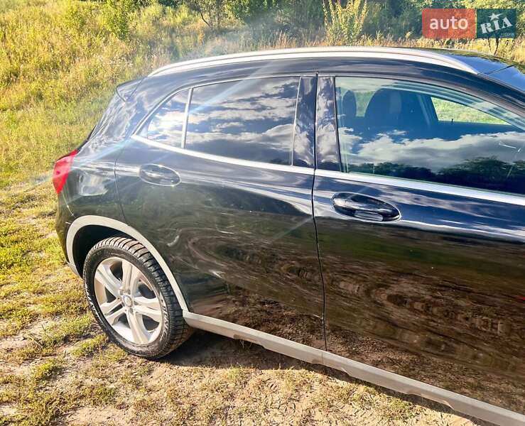 Внедорожник / Кроссовер Mercedes-Benz GLA-Class 2016 в Киеве фото 3 Внедорожник / Кроссовер Mercedes-Benz GLA-Class 2016 в Киеве