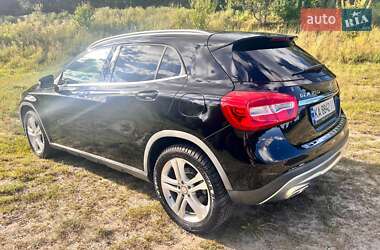 Внедорожник / Кроссовер Mercedes-Benz GLA-Class 2016 в 