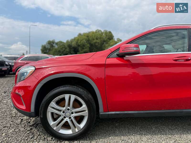 Внедорожник / Кроссовер Mercedes-Benz GLA-Class 2015 в Луцке