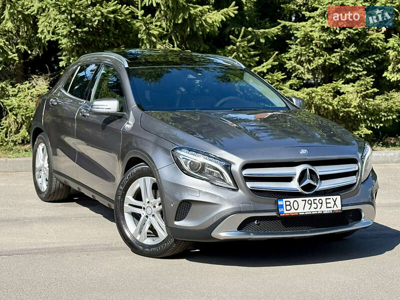 Внедорожник / Кроссовер Mercedes-Benz GLA-Class 2016 в 