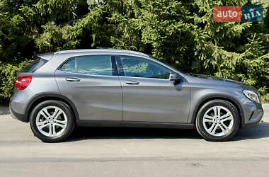 Внедорожник / Кроссовер Mercedes-Benz GLA-Class 2016 в 
