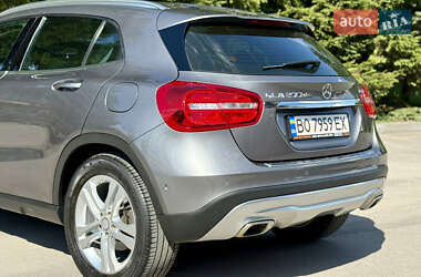 Внедорожник / Кроссовер Mercedes-Benz GLA-Class 2016 в 