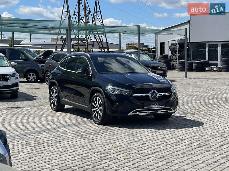 Mercedes-Benz GLA-Class 2020