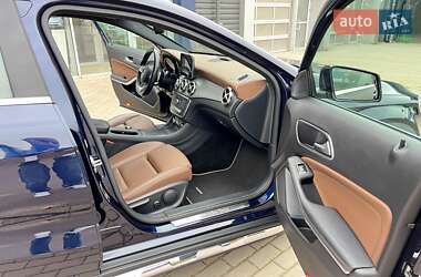 Внедорожник / Кроссовер Mercedes-Benz GLA-Class 2018 в 