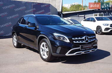 Внедорожник / Кроссовер Mercedes-Benz GLA-Class 2017 в 