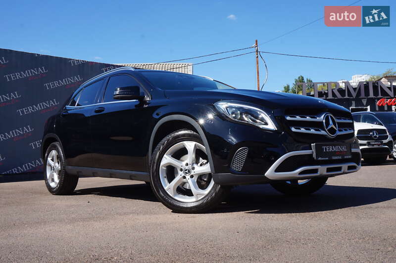Внедорожник / Кроссовер Mercedes-Benz GLA-Class 2017 в Одессе