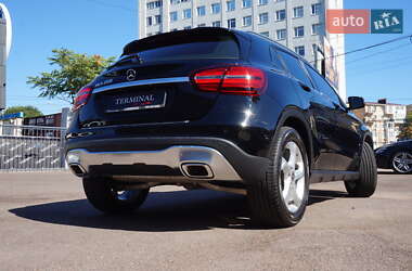 Внедорожник / Кроссовер Mercedes-Benz GLA-Class 2017 в 