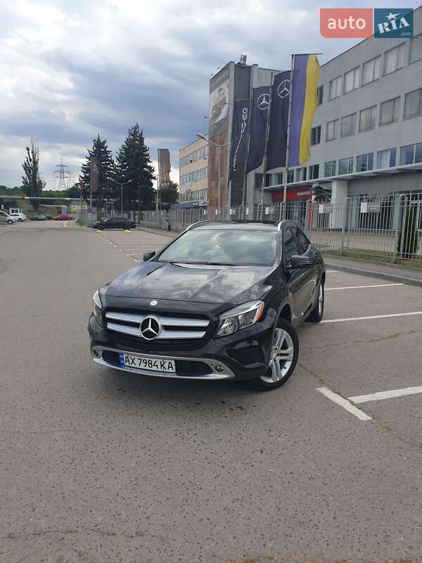 Внедорожник / Кроссовер Mercedes-Benz GLA-Class 2015 в 